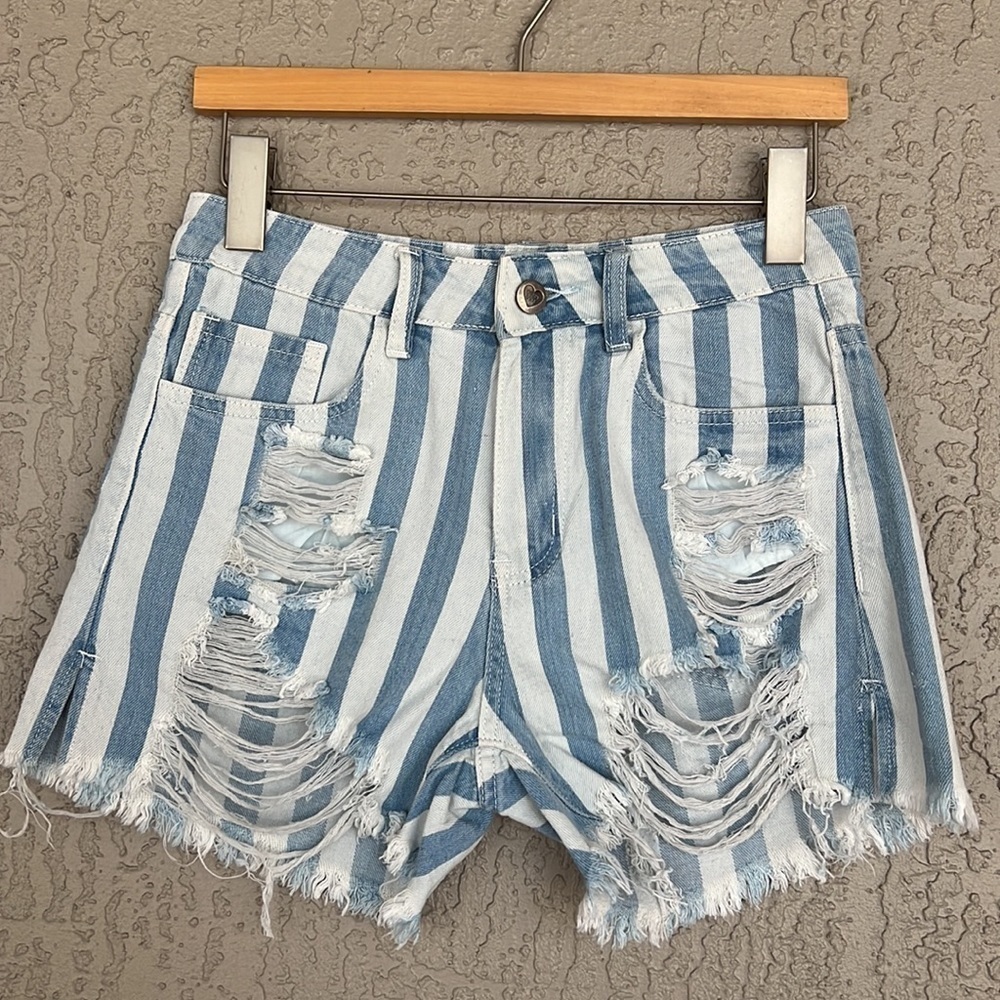 Buddy Love Blue & White Stripe High Rise Distressed Denim Shorts Size 25 NWT